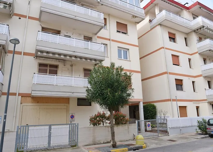 Casa Gaviota - Bicamera A Due Passi Dal Mare דירה גראדו